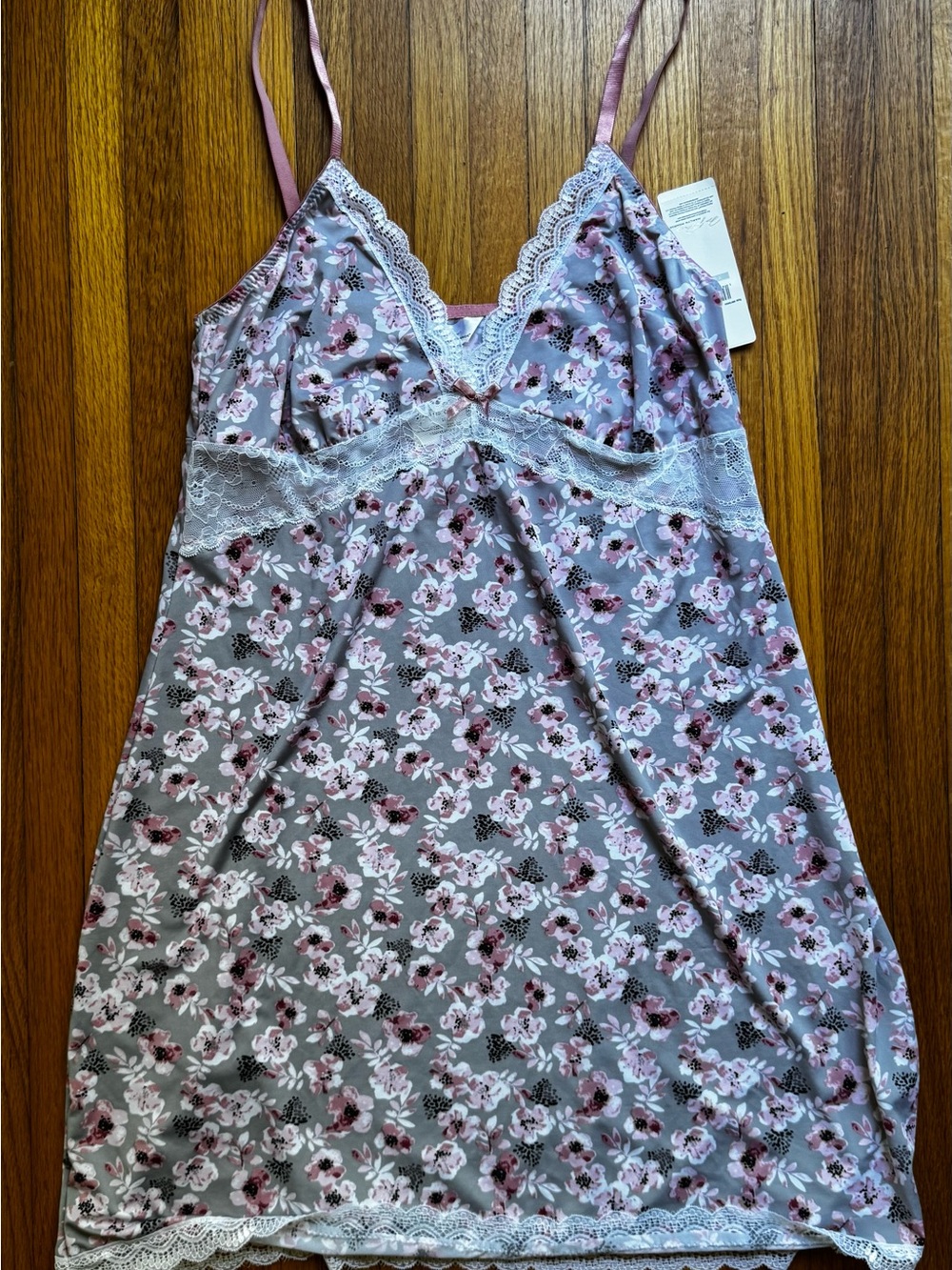 Marilyn Monroe Gray Floral Lace-Trim Chemise with Pink Accents